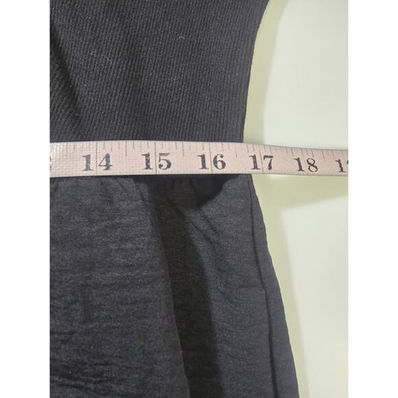 BLOOMCHIC 14-16 1X Plus Black Crochet Lace Mesh Mock Neck Jumpsuit NWT B84 - Picture 7 of 10